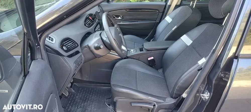 Renault Grand Scenic 1.6 dCi Stop&Start Energy Privilege — imagine 4