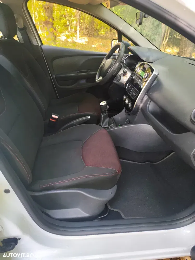 Renault Clio — imagine 6