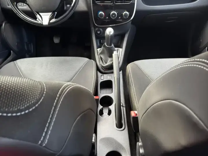 Renault Clio IV [2012 - dCi 75 Stop & Start Expression