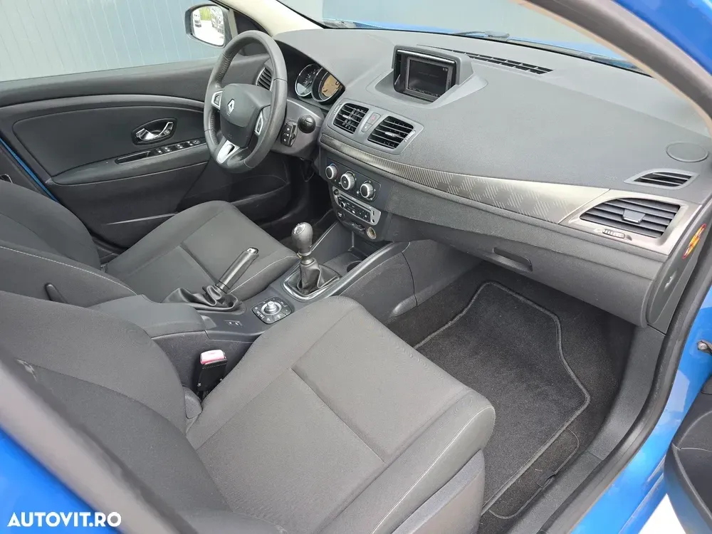 Renault Mégane 1.5 dCi Eco2 Expression — imagine 6