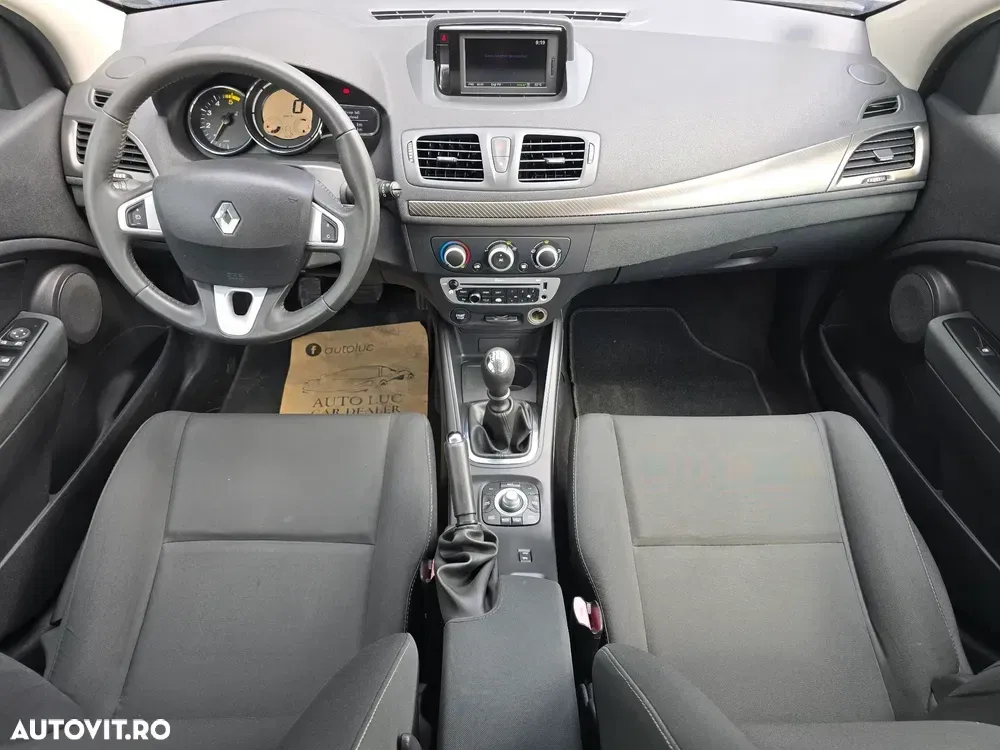 Renault Mégane 1.5 dCi Eco2 Expression — imagine 5
