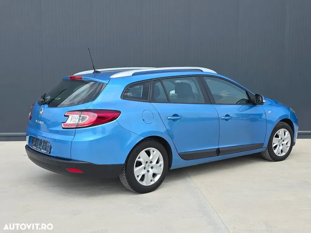 Renault Mégane 1.5 dCi Eco2 Expression — imagine 4