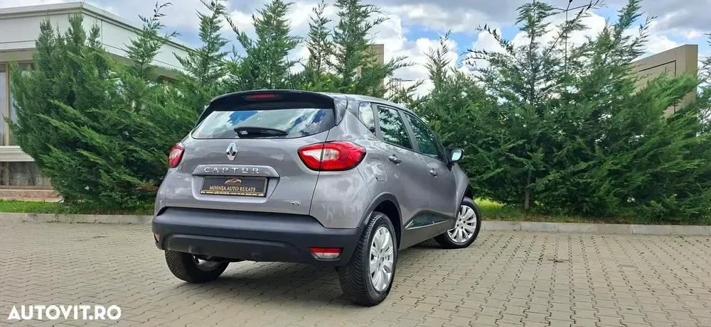 Renault Captur — imagine 3