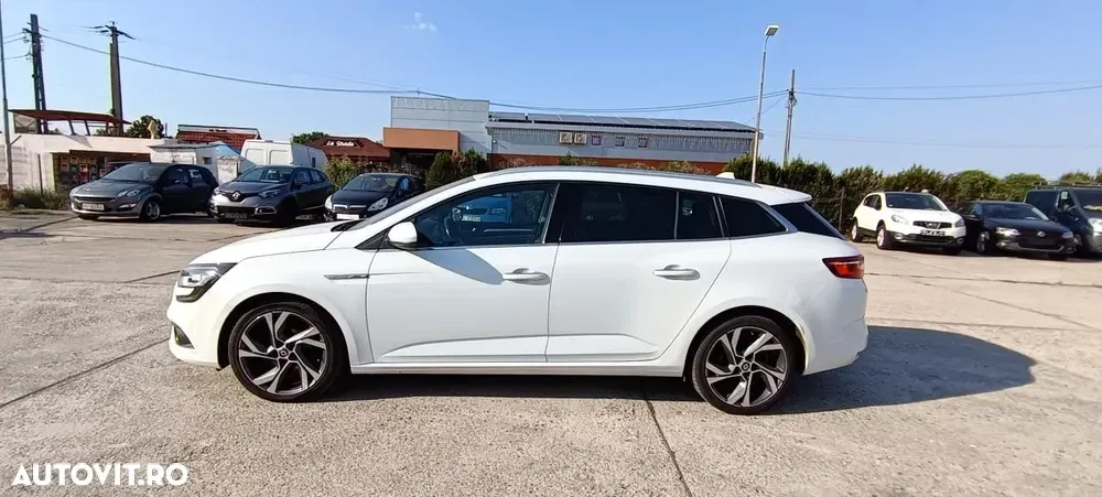 Renault Mégane ENERGY dCi 110 EDC BOSE EDITION — imagine 3