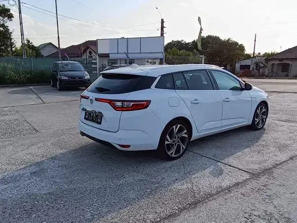 Renault Mégane ENERGY dCi 110 EDC BOSE EDITION