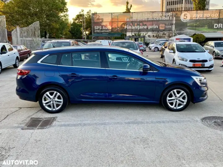 Renault Mégane ENERGY TCe 130 EXPERIENCE