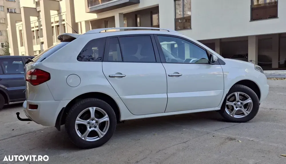 Renault Koleos I 2.0 dCI 4X4 Dinamique Aut — imagine 3