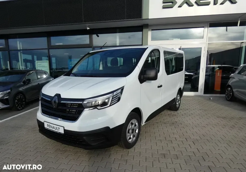 Renault Trafic 2.0 Blue dCi 110 S&S L2 8+1 Life — imagine 3