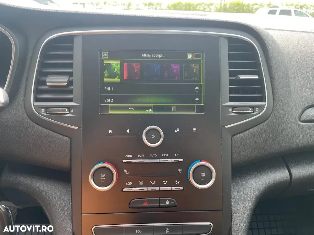 Renault Mégane IV ENERGY TCe 115 LIMITED — imagine 6