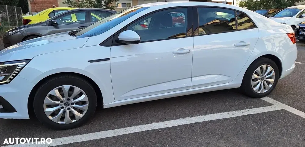 Renault Mégane IV TCe 114 GPF Zen — imagine 3