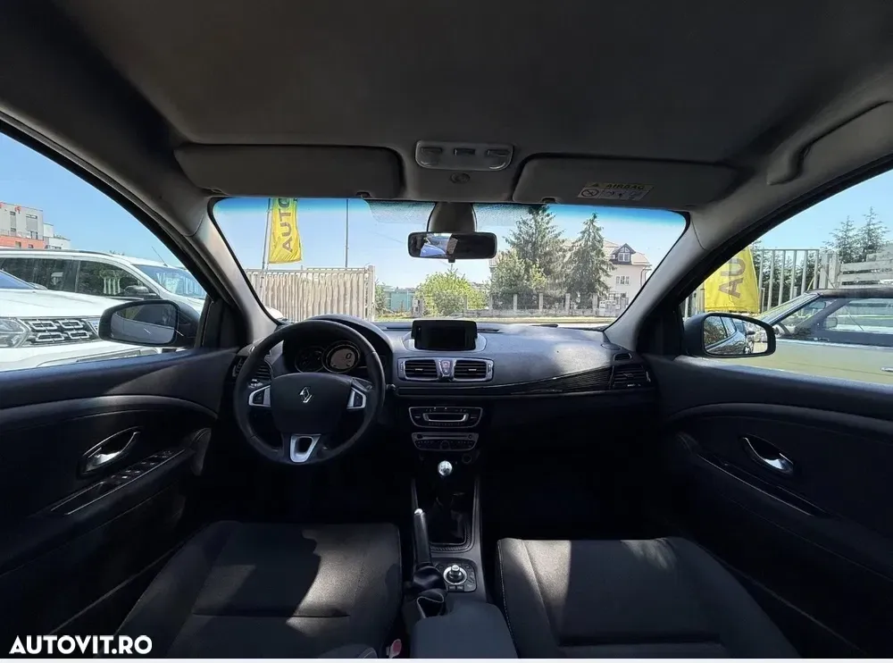 Renault Mégane III dCi 90 FAP Expression — imagine 3