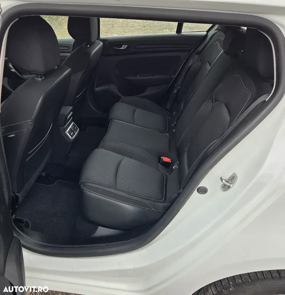 Renault Mégane IV ENERGY dCi 110 ECO2 BUSINESS — imagine 5