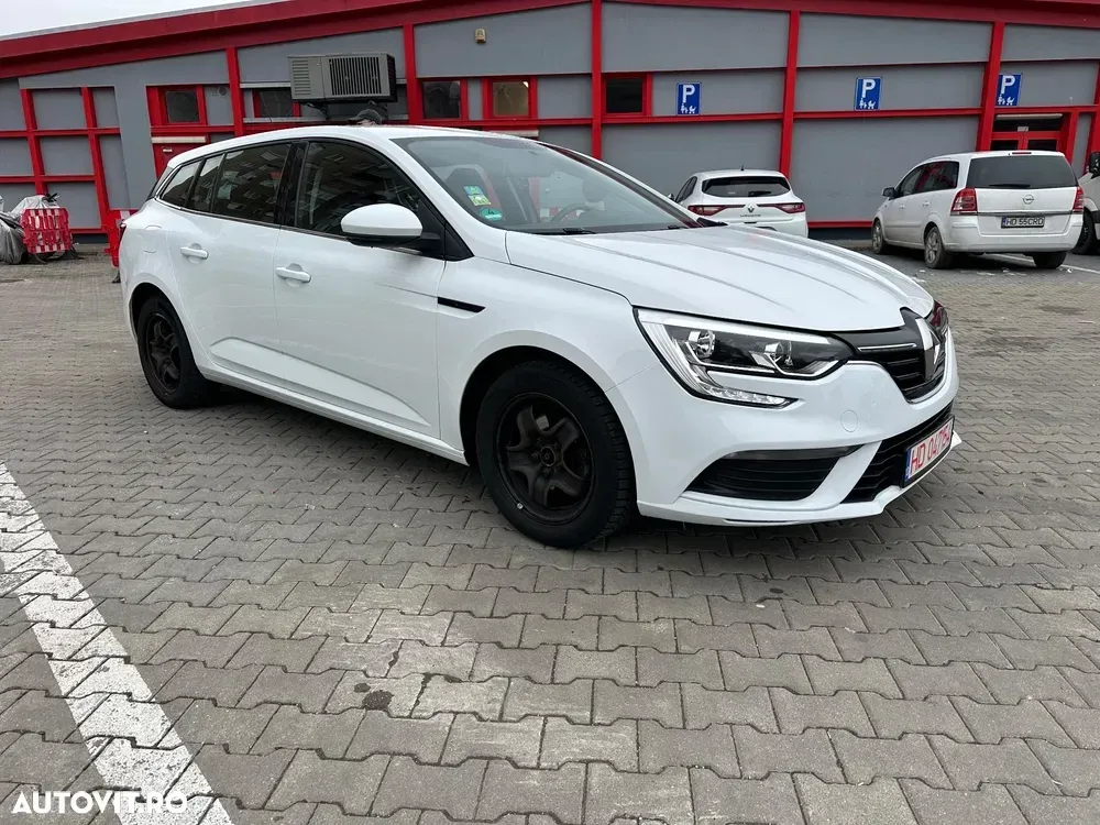 Renault Mégane IV ENERGY TCe 100 INTENS — imagine 3