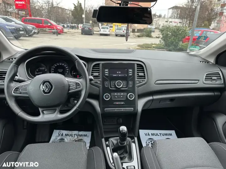 Renault Mégane IV ENERGY TCe 100 INTENS
