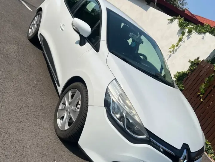 Renault Clio IV [2012 - 1.5 dCi 90 Dynamique Aut.
