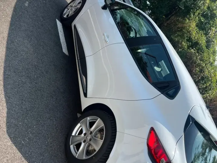 Renault Clio IV [2012 - 1.5 dCi 90 Dynamique Aut.