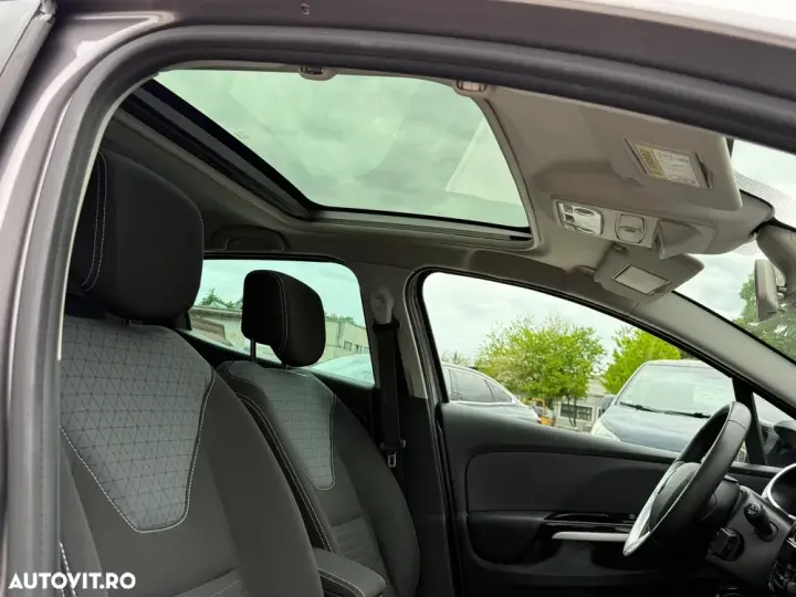 Renault Clio IV [2012 - Energy dCi 90 EDC Intens