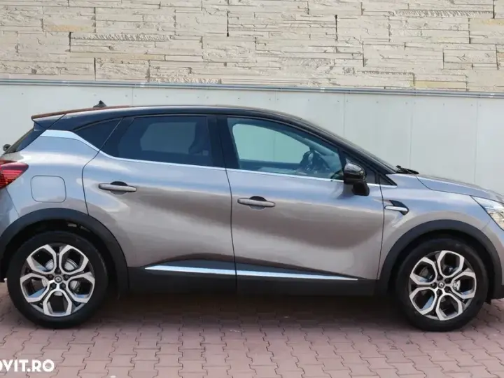 Renault Captur BLUE dCi EDC Intens