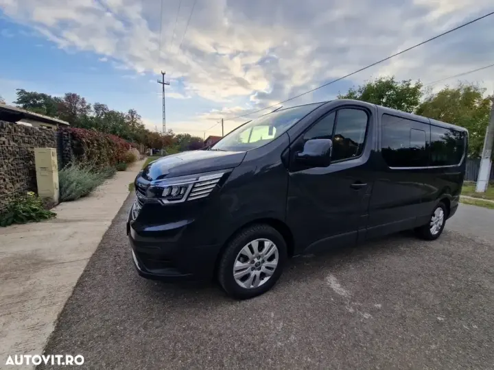 Renault Trafic 2.0 Blue dCi 150 S&S L2 8+1 Zen