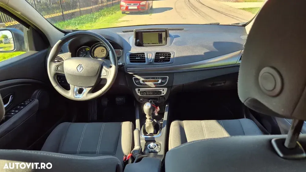 Renault Mégane III 1.5 dCi Dynamique — imagine 5