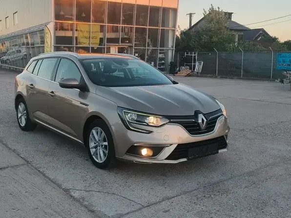 Renault Mégane IV ENERGY dCi 110 INTENS