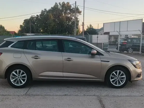 Renault Mégane IV ENERGY dCi 110 INTENS