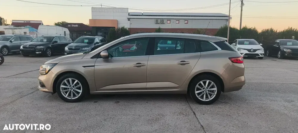 Renault Mégane IV ENERGY dCi 110 INTENS — imagine 3