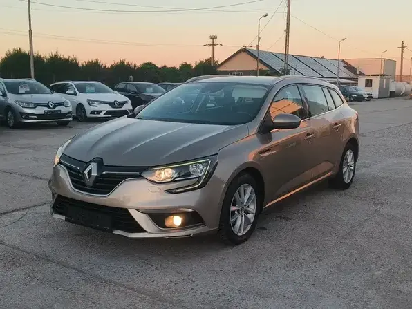 Renault Mégane IV ENERGY dCi 110 INTENS