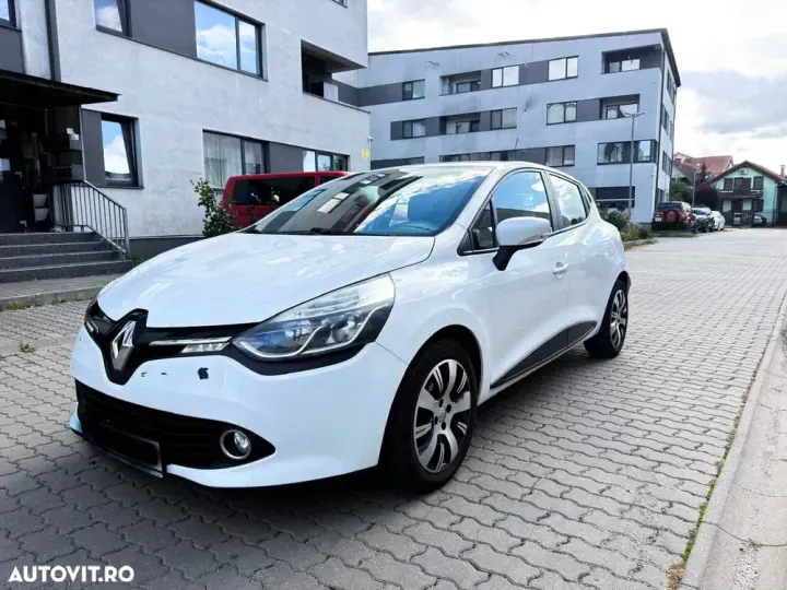 Renault Clio IV [2012 - 1.5 dCi Zen