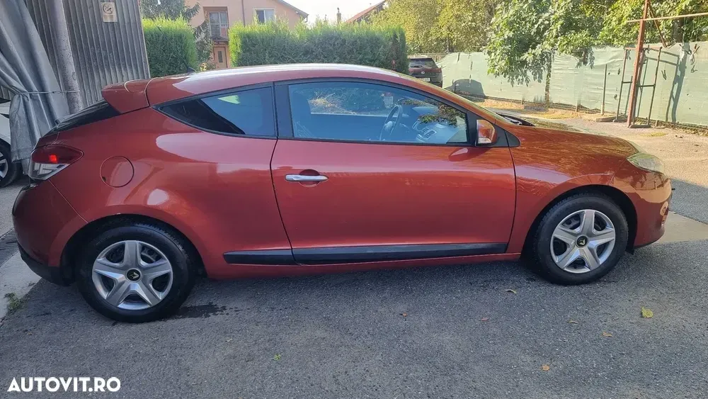 Renault Mégane III III 1.4 TCE Dynamique — imagine 3