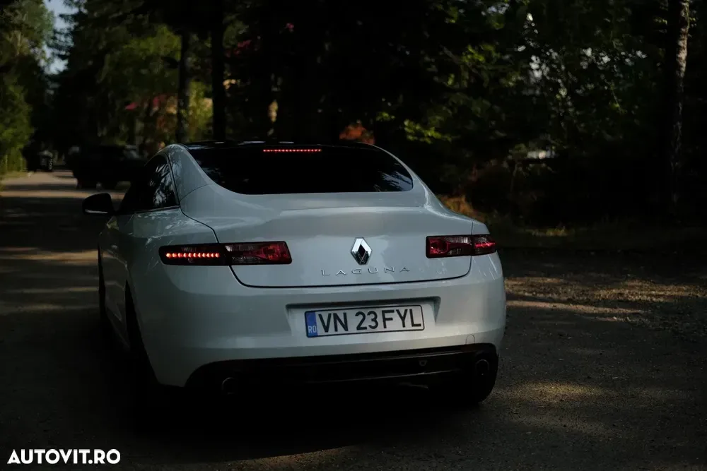 Renault Laguna III 2.0dCi BOSE — imagine 5