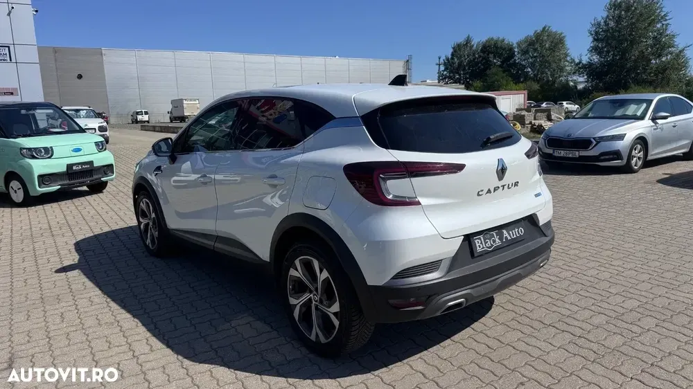 Renault Captur II E-TECH 160 R.S. LINE — imagine 5