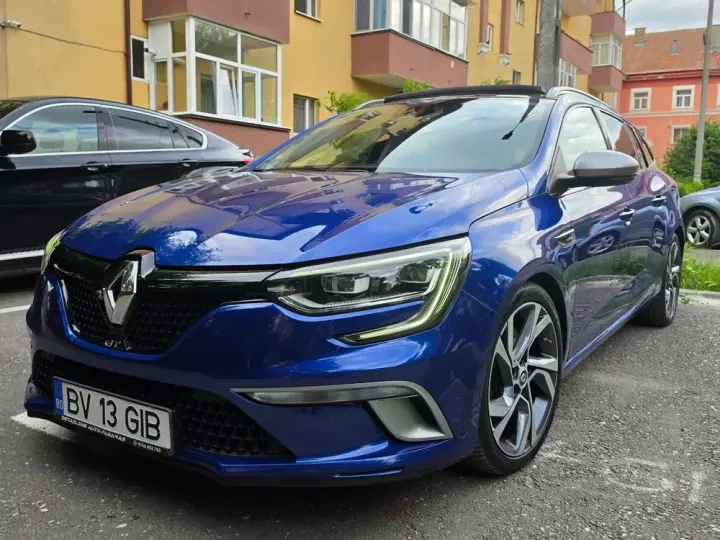 Renault Mégane IV ENERGY TCe 205 EDC GT
