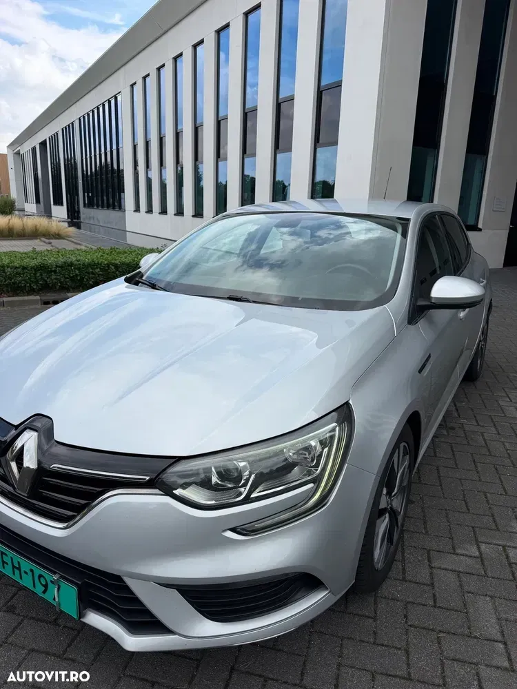 Renault Mégane IV BLUE dCi Zen — imagine 6