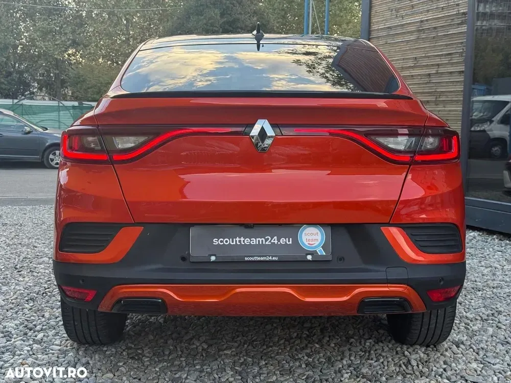Renault Arkana E-TECH RS Line — imagine 5