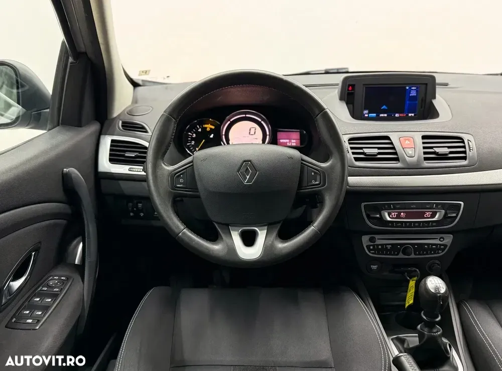 Renault Mégane III 1.5 dCi Expression — imagine 6