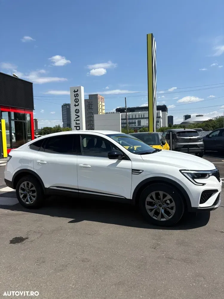 Renault Arkana MHEV 140 EDC Techno — imagine 5