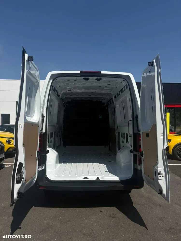 Renault Master 2.0 Blue dCi 130CP CD 3,5t L3 heavy duty — imagine 4