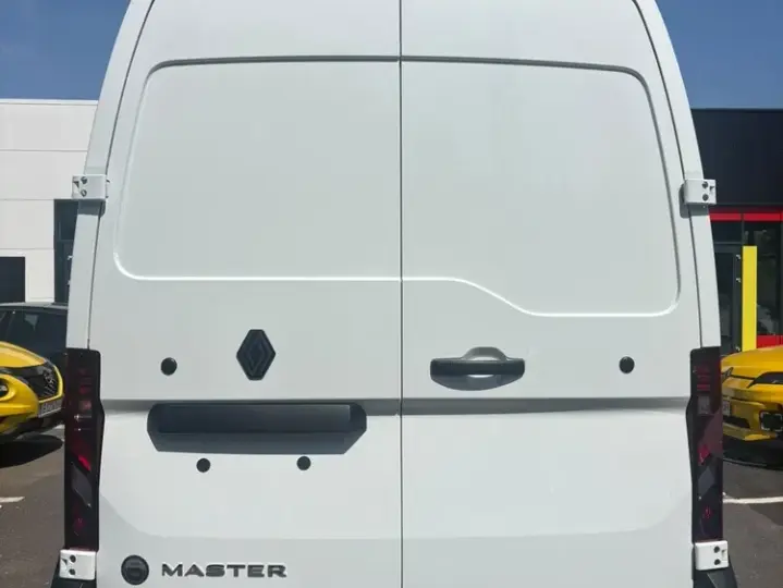 Renault Master 2.0 Blue dCi 130CP CD 3,5t L3 heavy duty