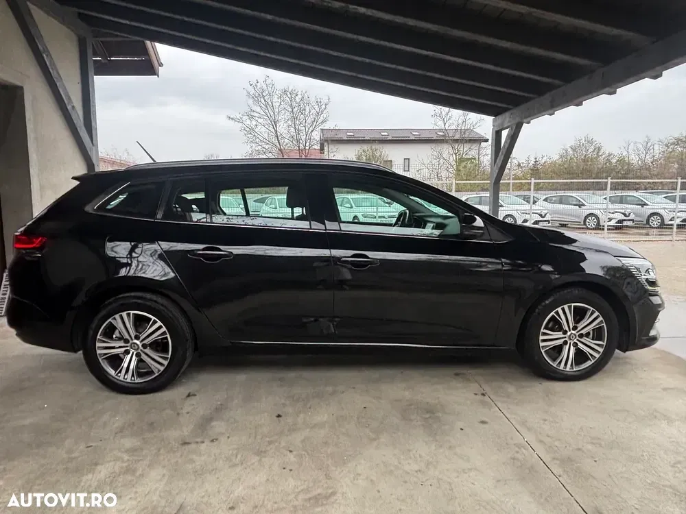 Renault Mégane IV BLUE dCi 115 EDC EQUILIBRE — imagine 6