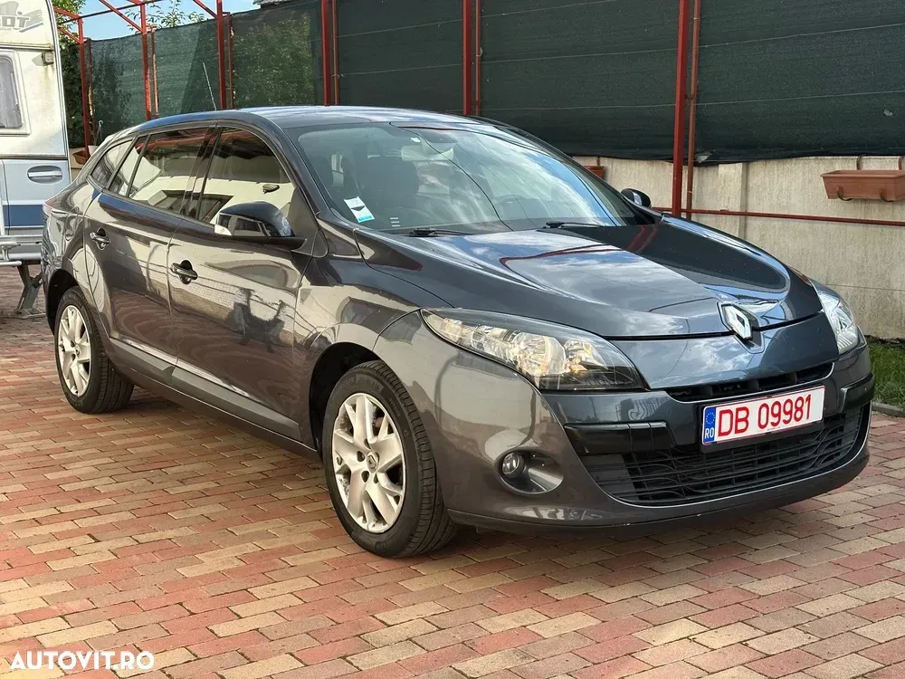 Renault Mégane III dCi 110 FAP Expression — imagine 2