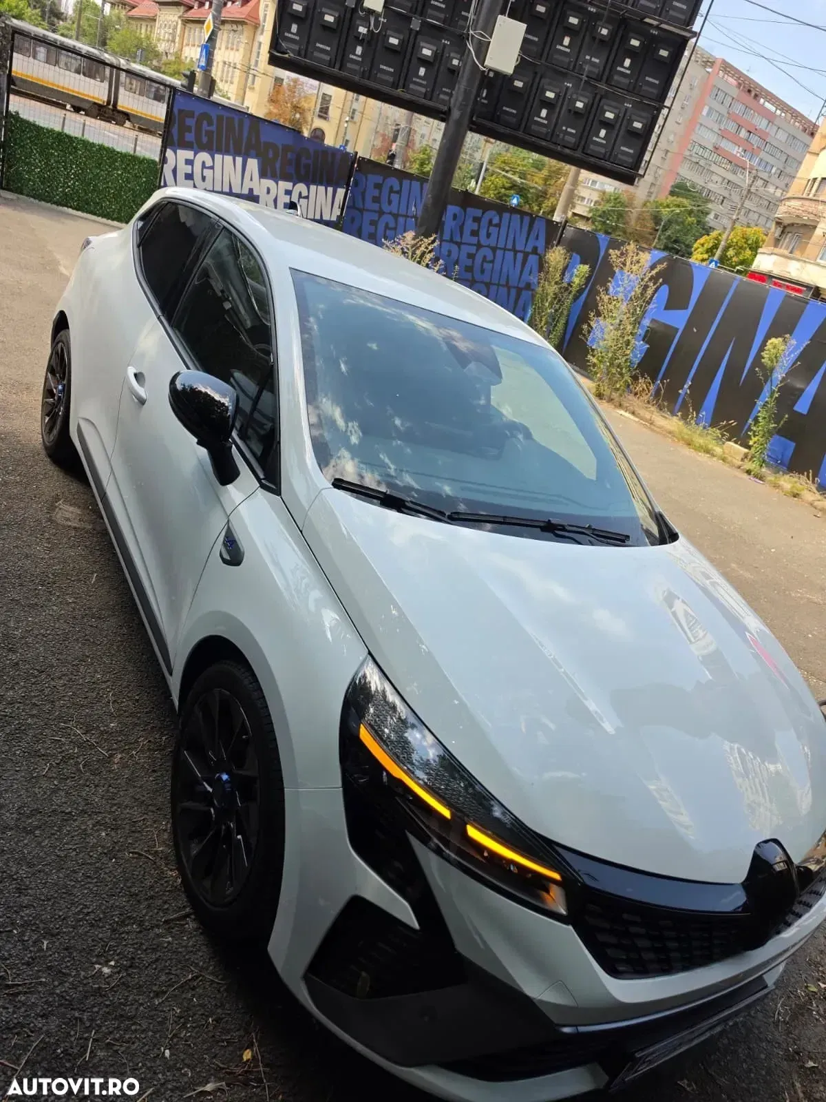 Renault Clio — imagine 6