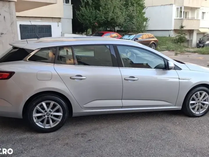 Renault Mégane IV BLUE dCi Limited