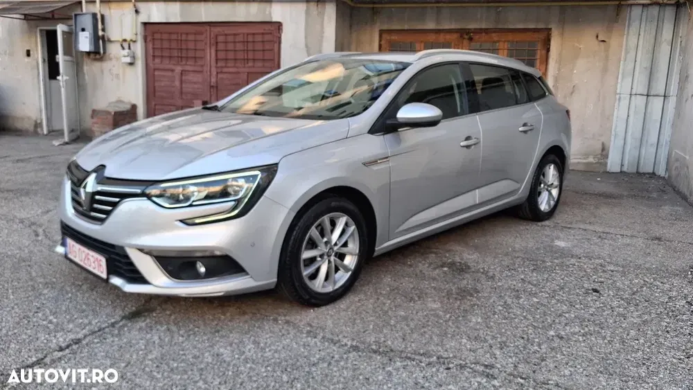 Renault Mégane IV BLUE dCi Limited — imagine 2