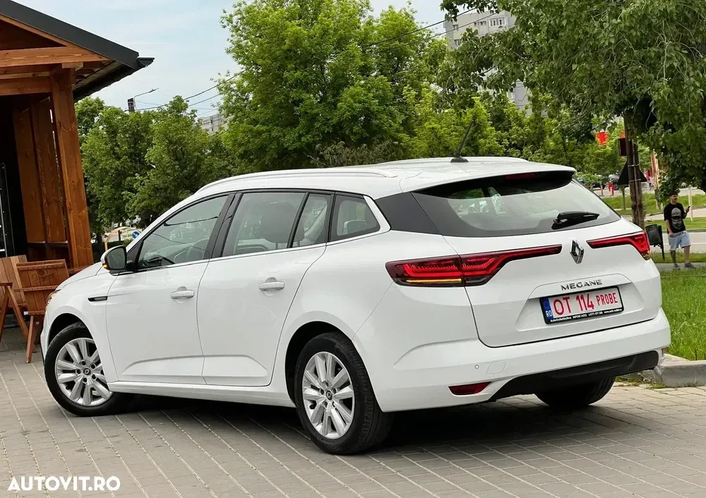 Renault Mégane IV Blue dCi 116 Intens — imagine 3