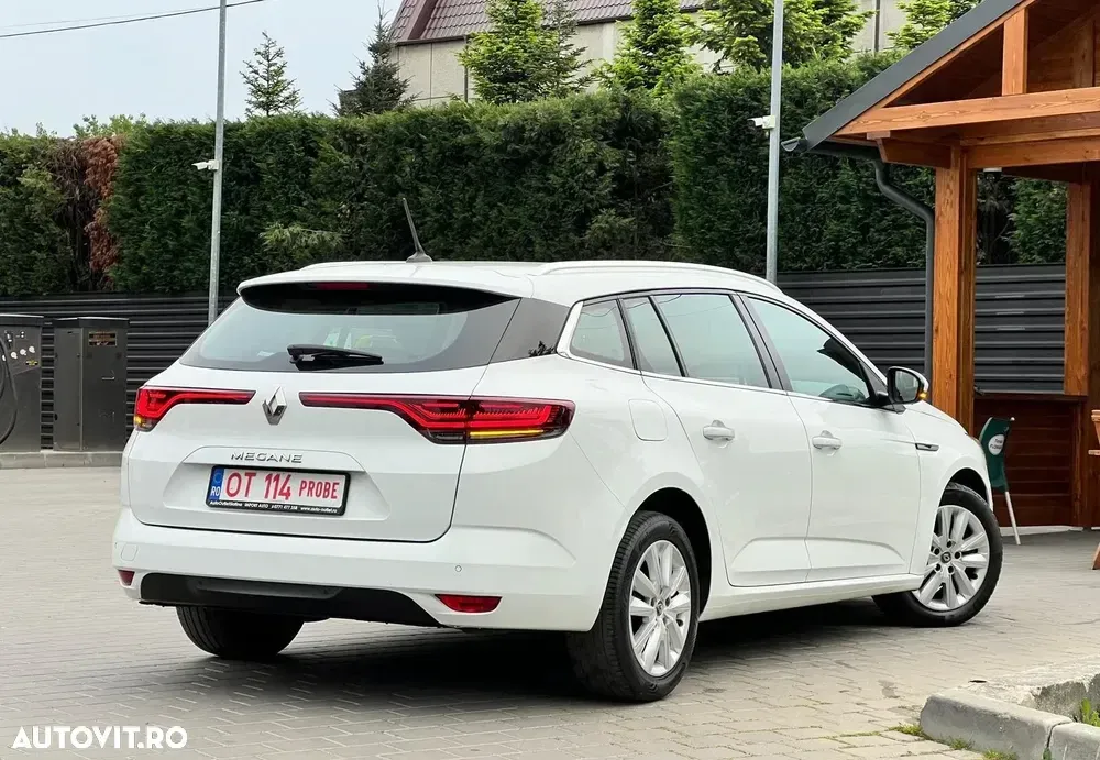 Renault Mégane IV Blue dCi 116 Intens — imagine 5
