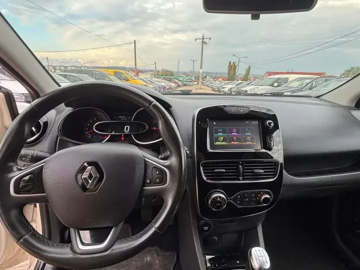 Renault Clio TCe 90 Bose Edition