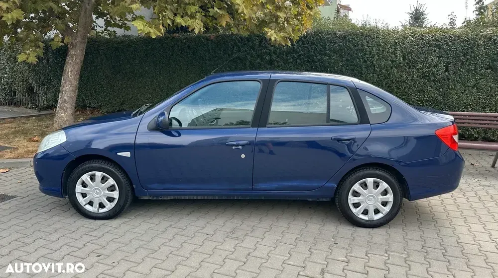 Renault Symbol — imagine 5