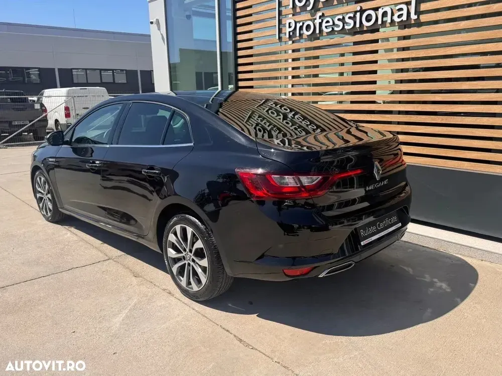Renault Mégane IV TCe 140 EDC GPF Intens — imagine 4