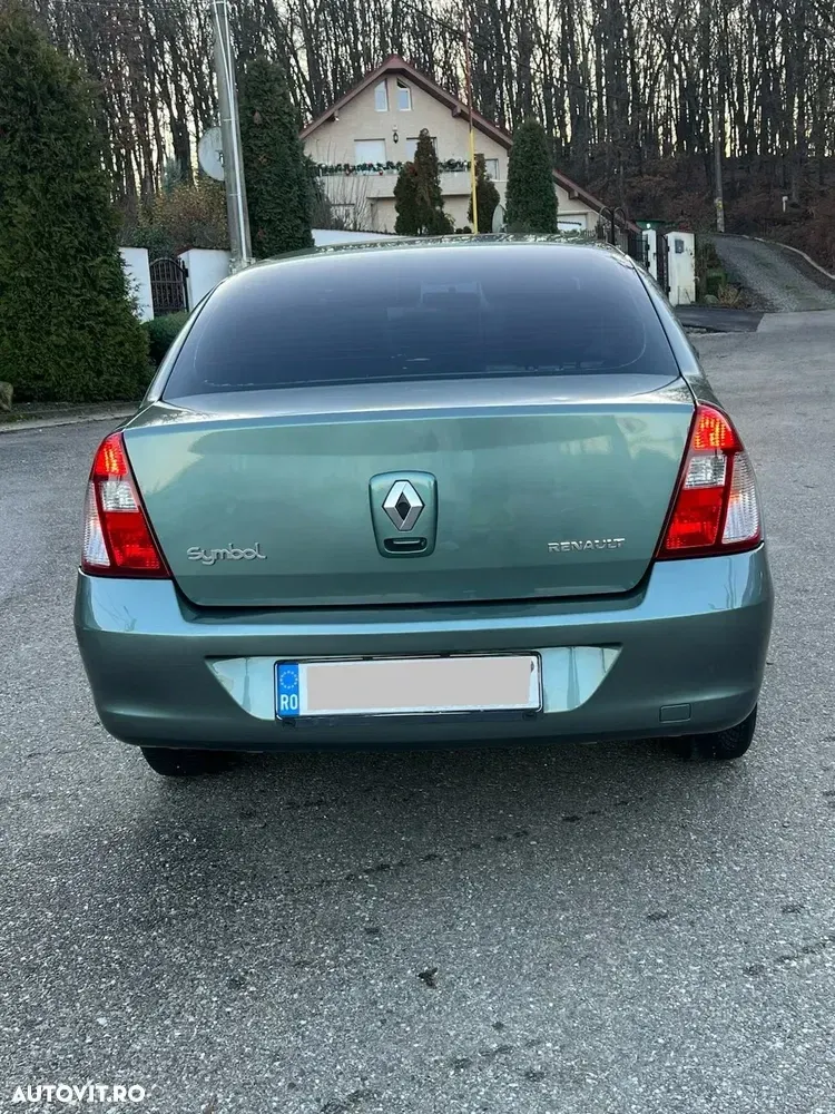 Renault Symbol — imagine 4